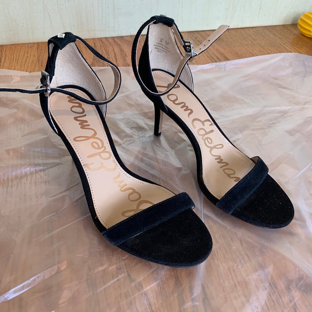 Like New Sam Edelman Black suede 2.75 inch Heels